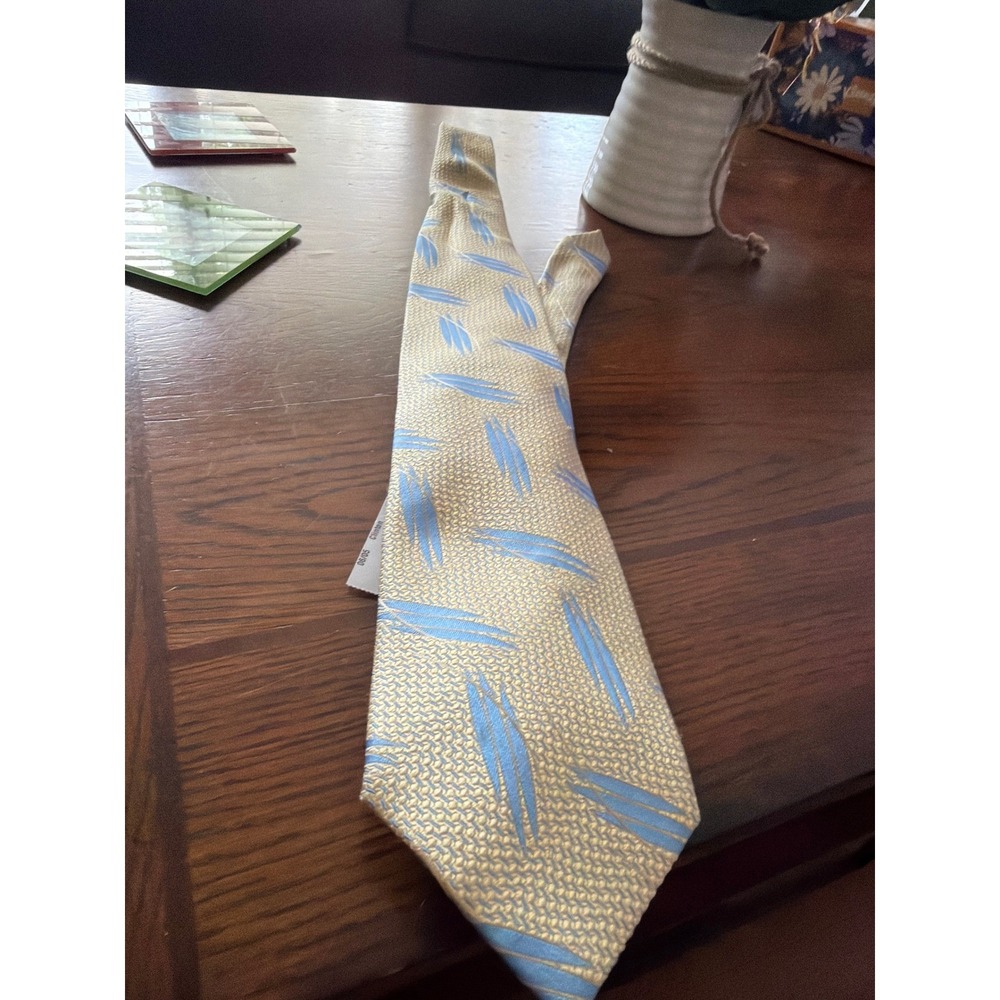 Belisi 100% Silk Men's Tie - Yellow & Blue Textured Woven Geometric Pattern